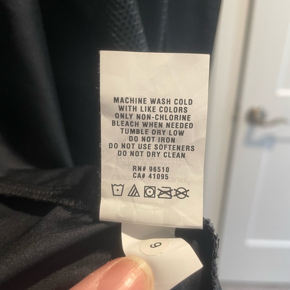 Under Armour fitted running jacket - Picture 8 of 10